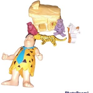 Vintage Flintstones Figures Bedrock Playset and‎ Mini-Car Mixed Lot
